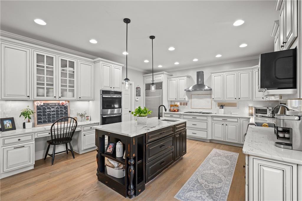 810 Lake Ridge Court Canton, GA 30114 - Photo 12 of 53