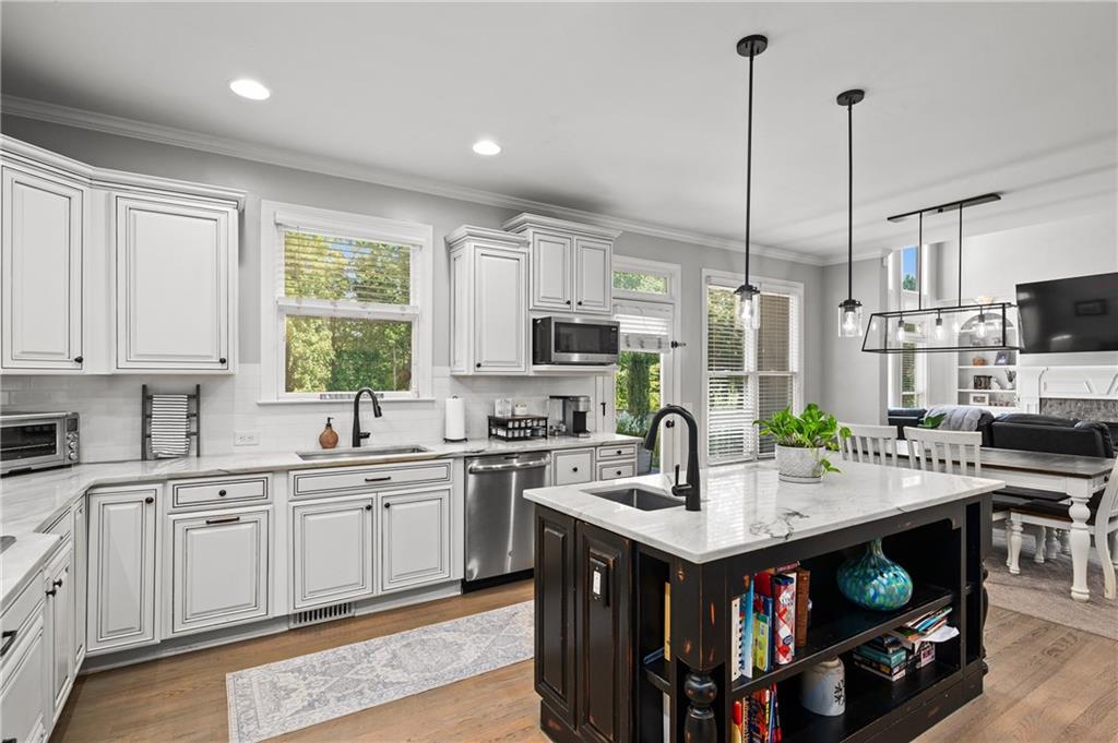 810 Lake Ridge Court Canton, GA 30114 - Photo 14 of 53