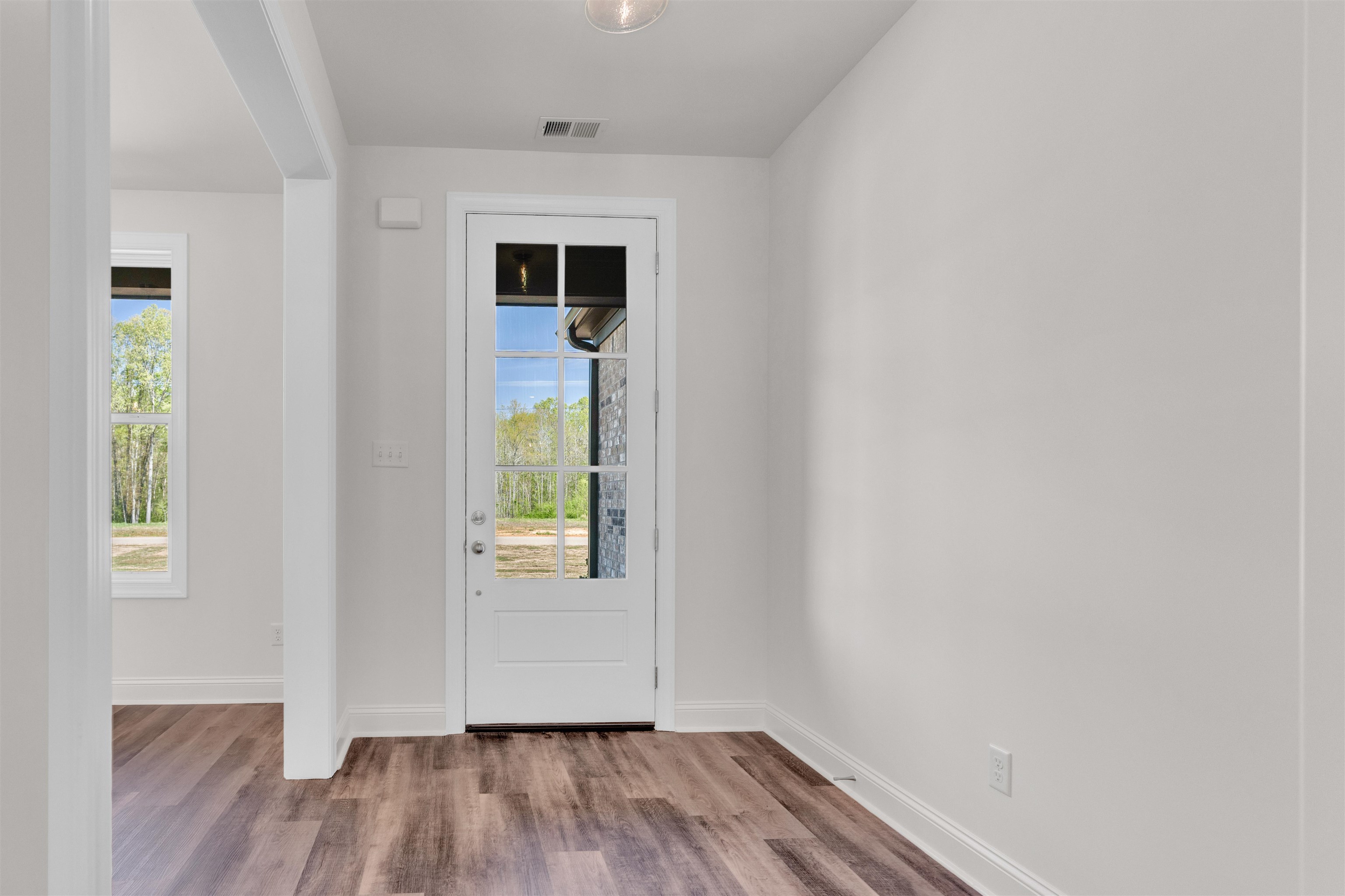 347 Centerline Roper Loop Byhalia, MS 38611 - Photo 4 of 25