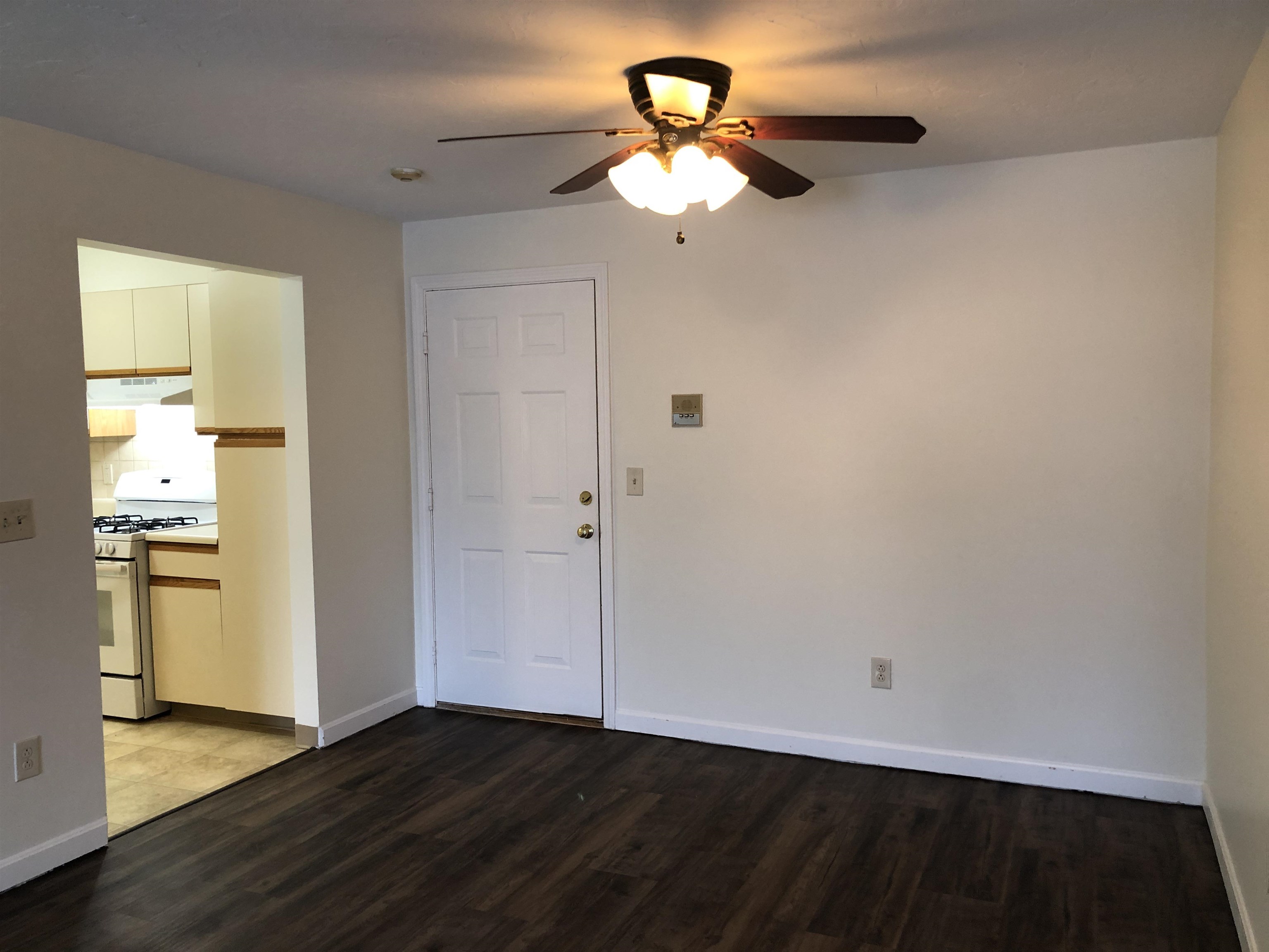 383 Huse Road, Unit 6 Manchester, NH 03103 - Photo 16 of 40