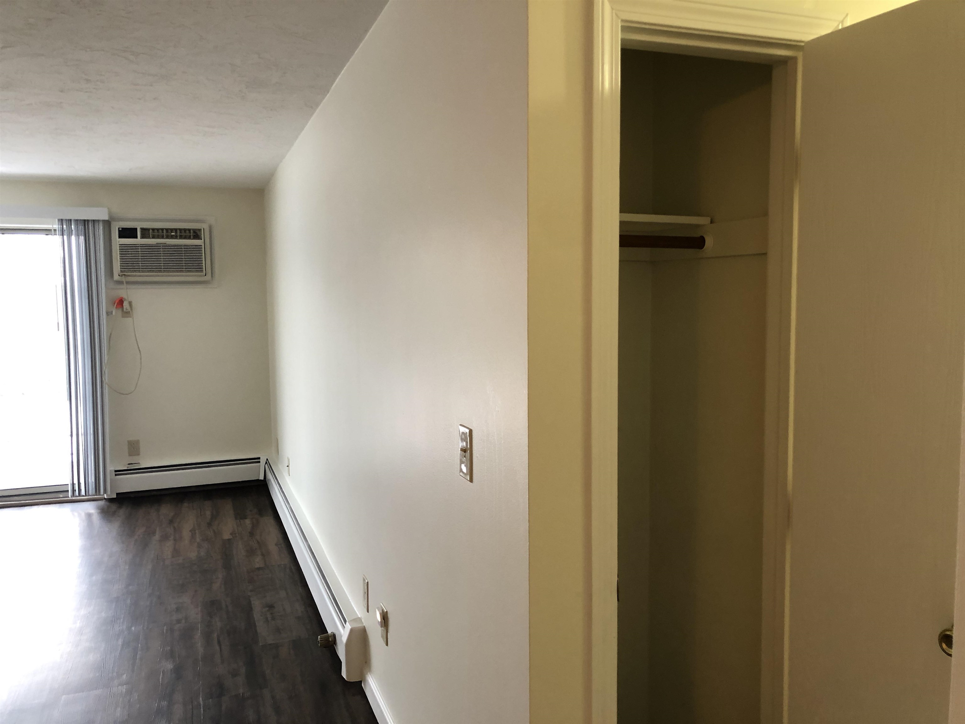 383 Huse Road, Unit 6 Manchester, NH 03103 - Photo 21 of 40