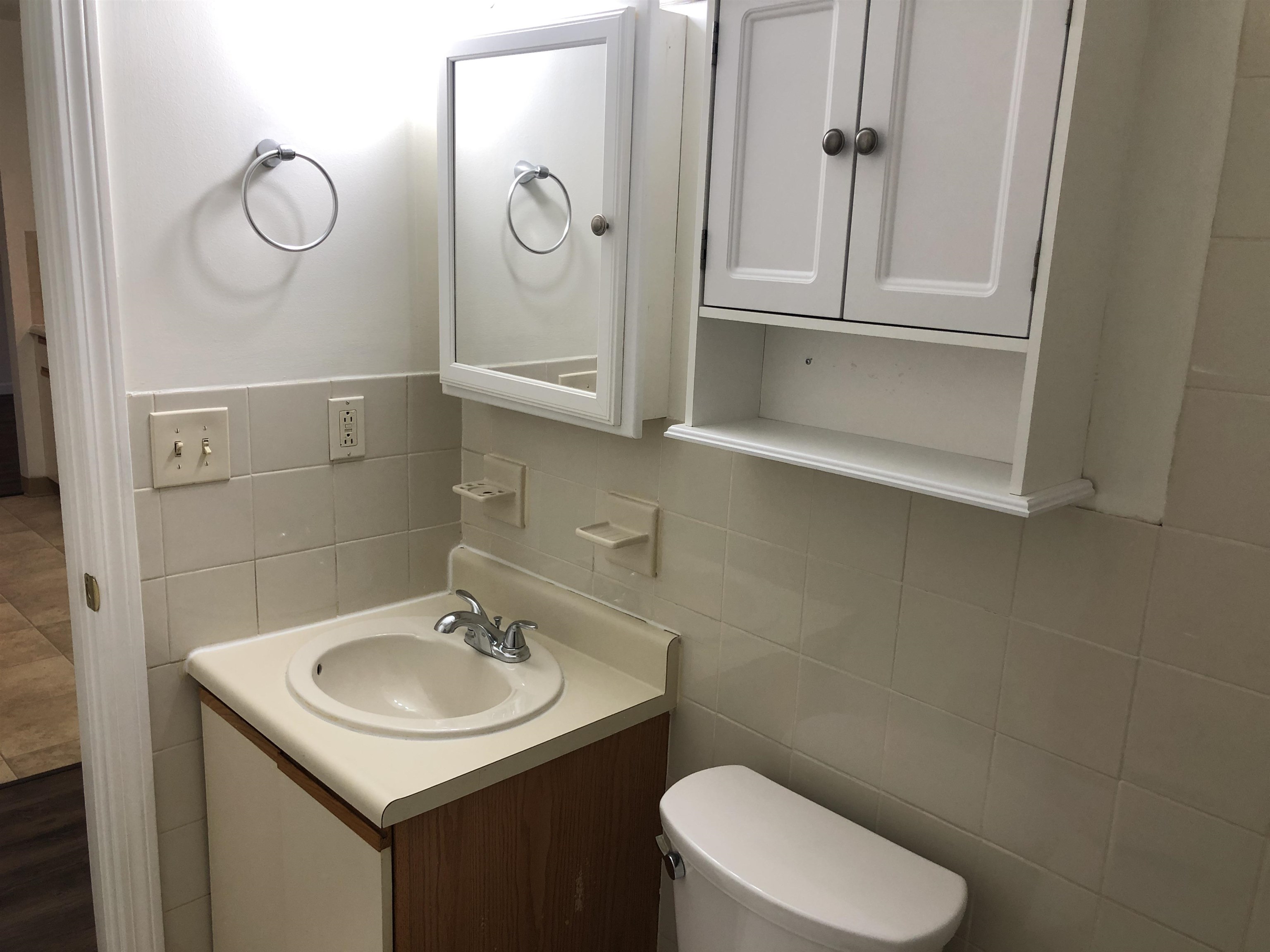 383 Huse Road, Unit 6 Manchester, NH 03103 - Photo 35 of 40