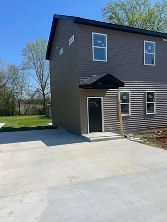 $1,550 | 111 Allen Drive, Winchester, TN 37398