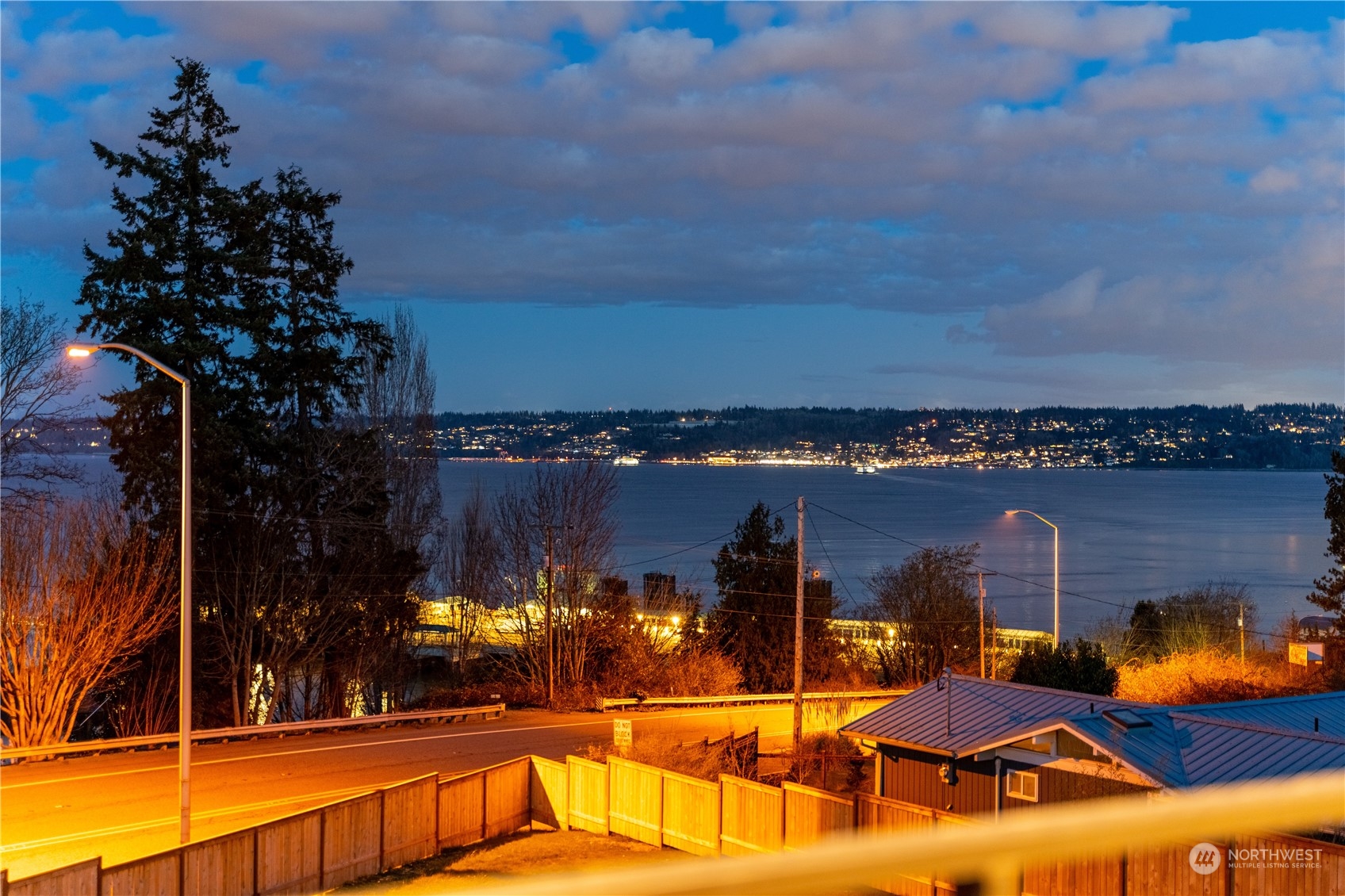 6441 Humphrey Road, Unit 4 Clinton, WA 98236 - Photo 34 of 40