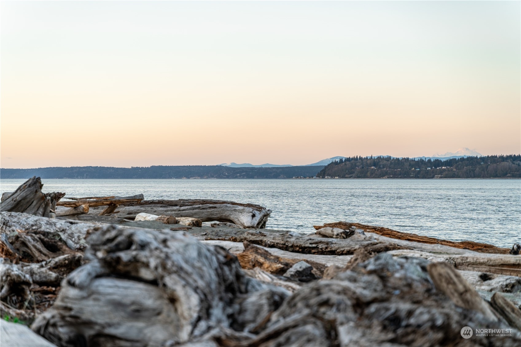 6441 Humphrey Road, Unit 4 Clinton, WA 98236 - Photo 38 of 40