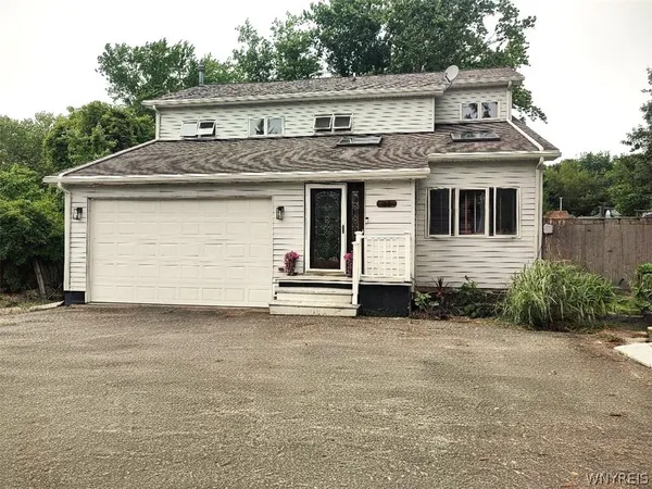 $305,000 | 88 North Lane, Evans, NY 14006
