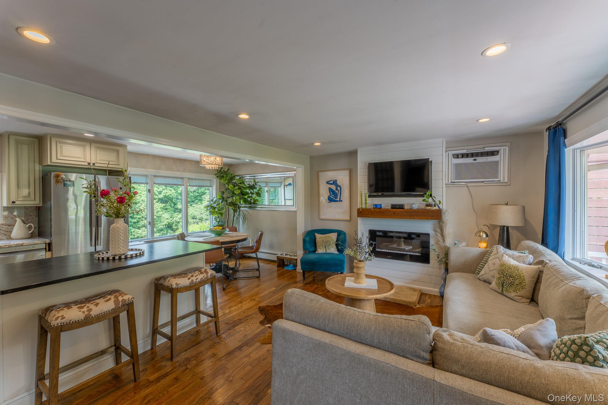 621 Stage Road Monroe, NY 10950 - Photo 6 of 29