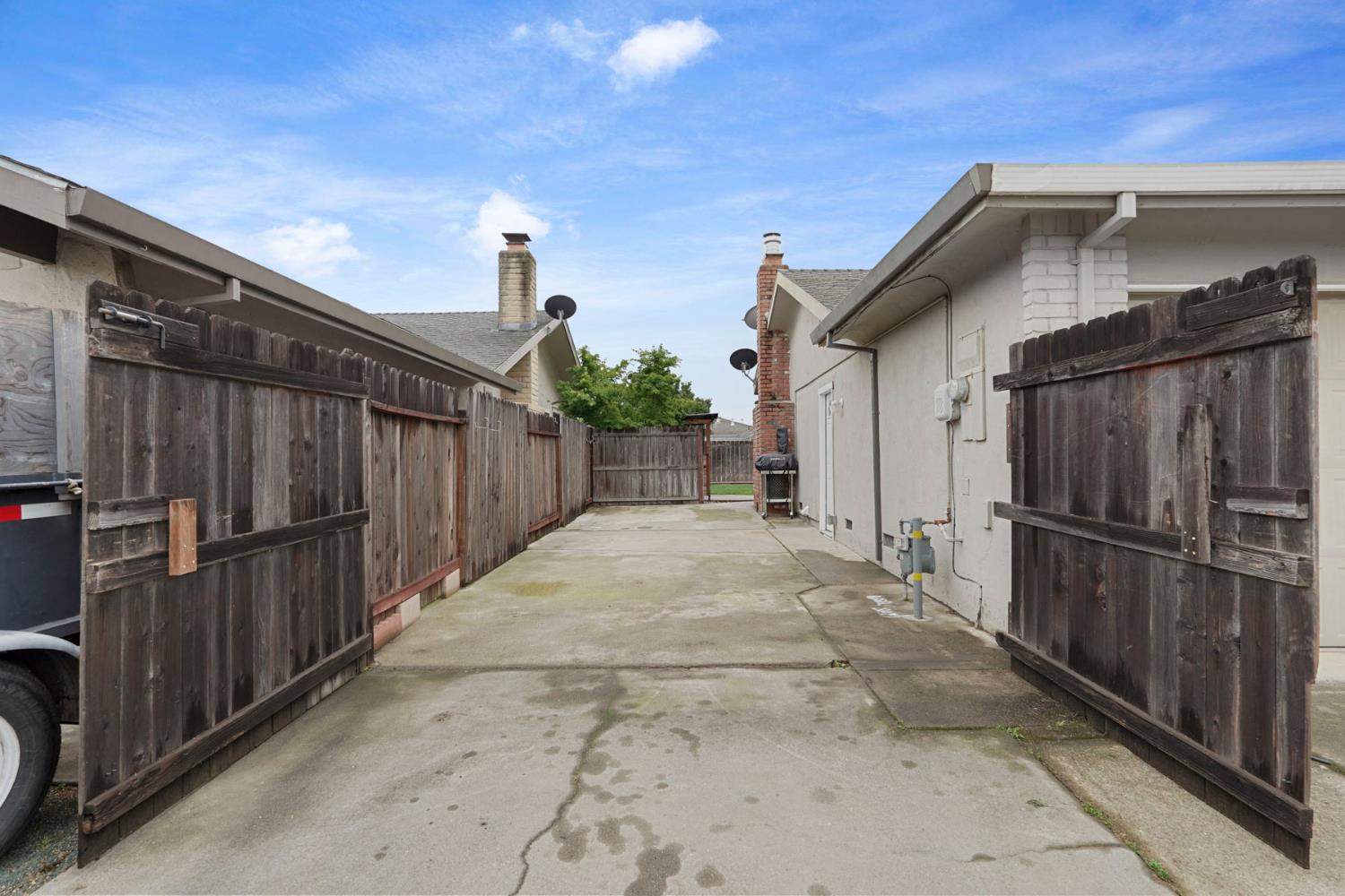 108 Ridge Drive Lodi, CA 95240 - Photo 28 of 42