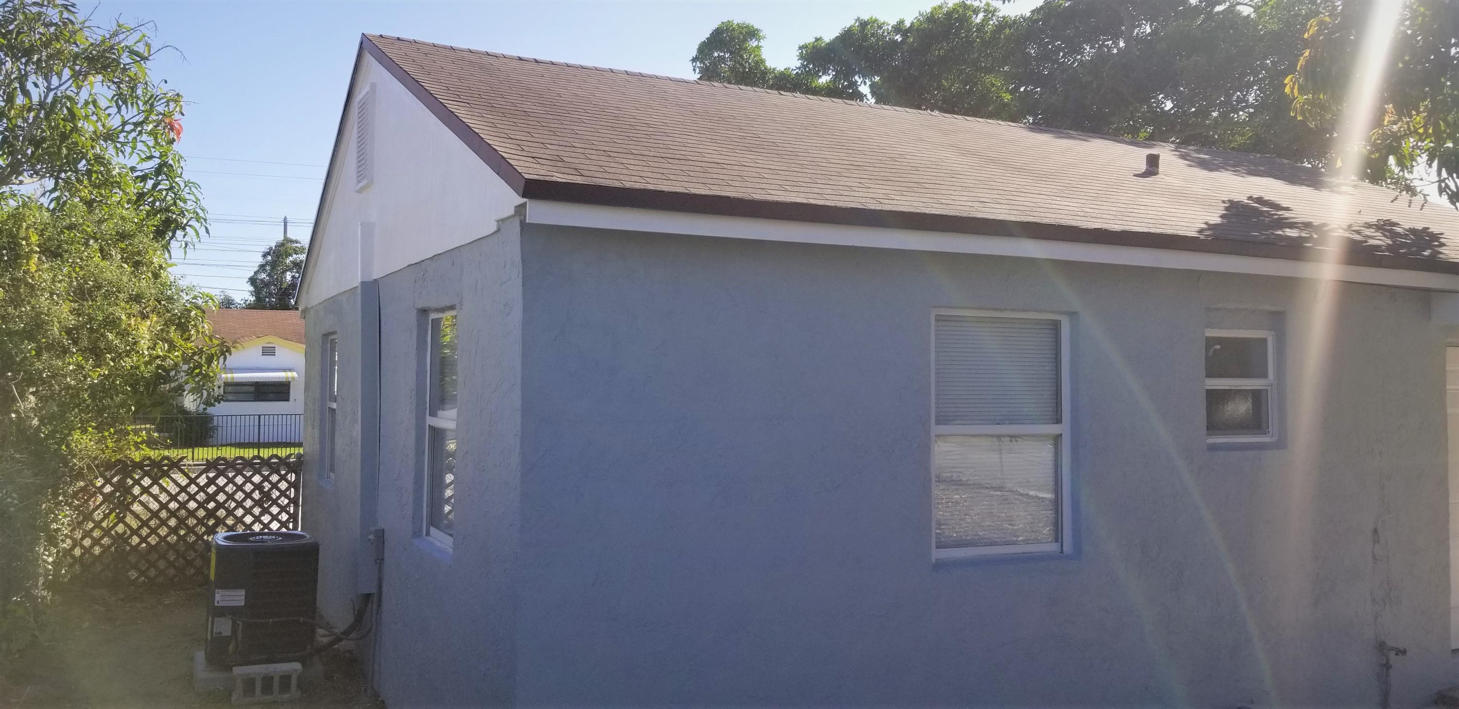 864 West 2nd Street Riviera Beach, FL 33404 - Photo 19 of 20 864 W. 2nd-(rear2)