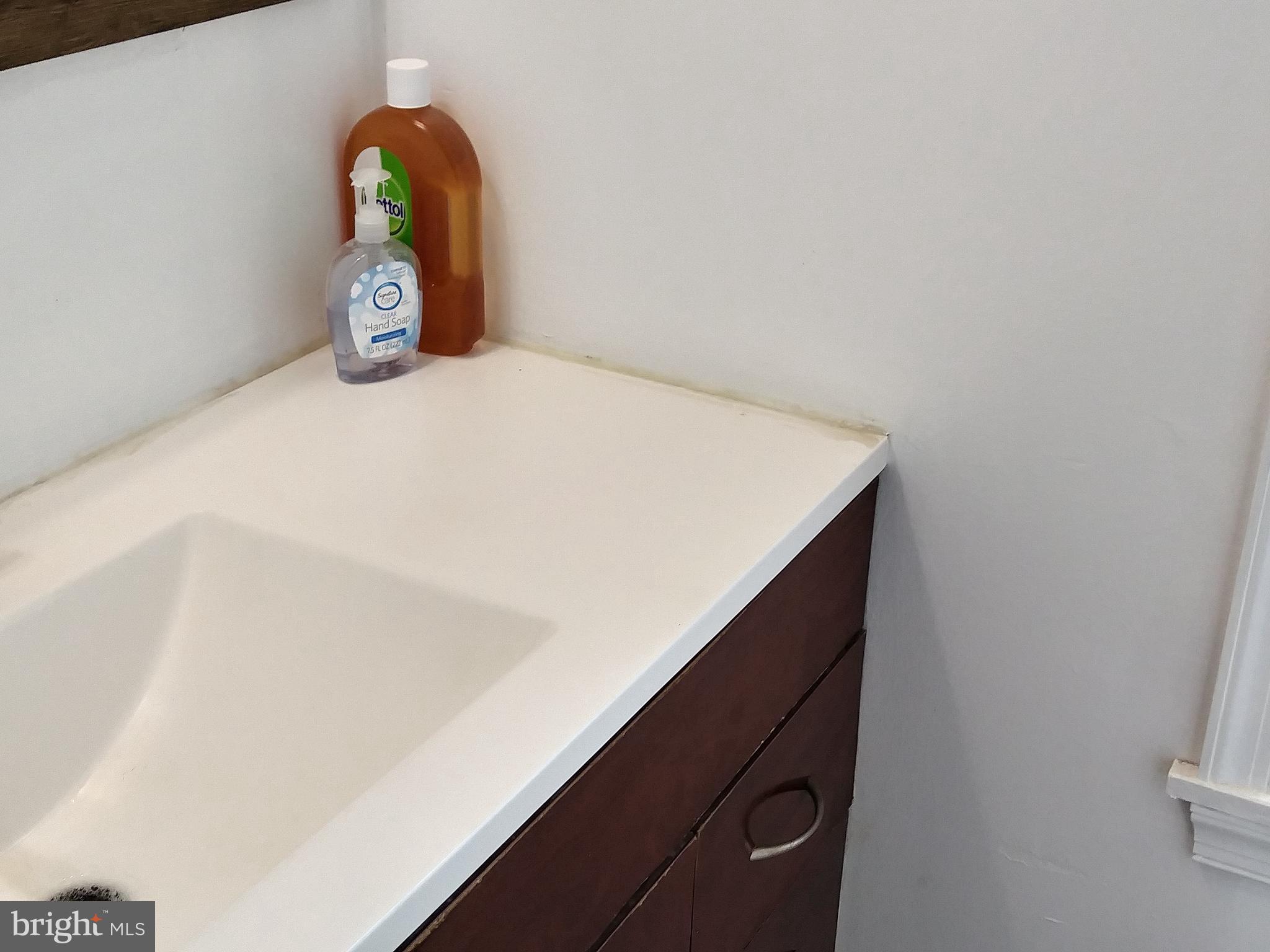 528 North 35th Street Philadelphia, PA 19104 - Photo 12 of 15
