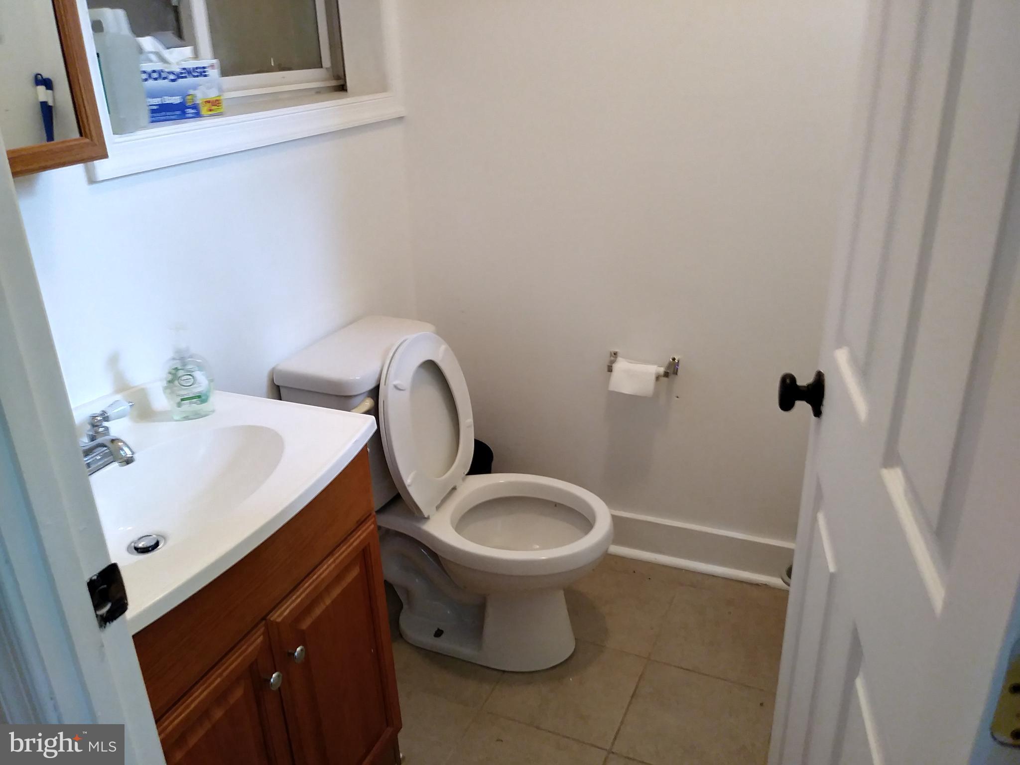 528 North 35th Street Philadelphia, PA 19104 - Photo 6 of 15