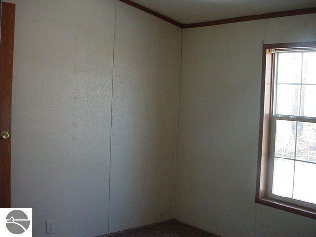 2591 School Road Alger, MI 48610 - Photo 3 of 9 1750229-2.JPG