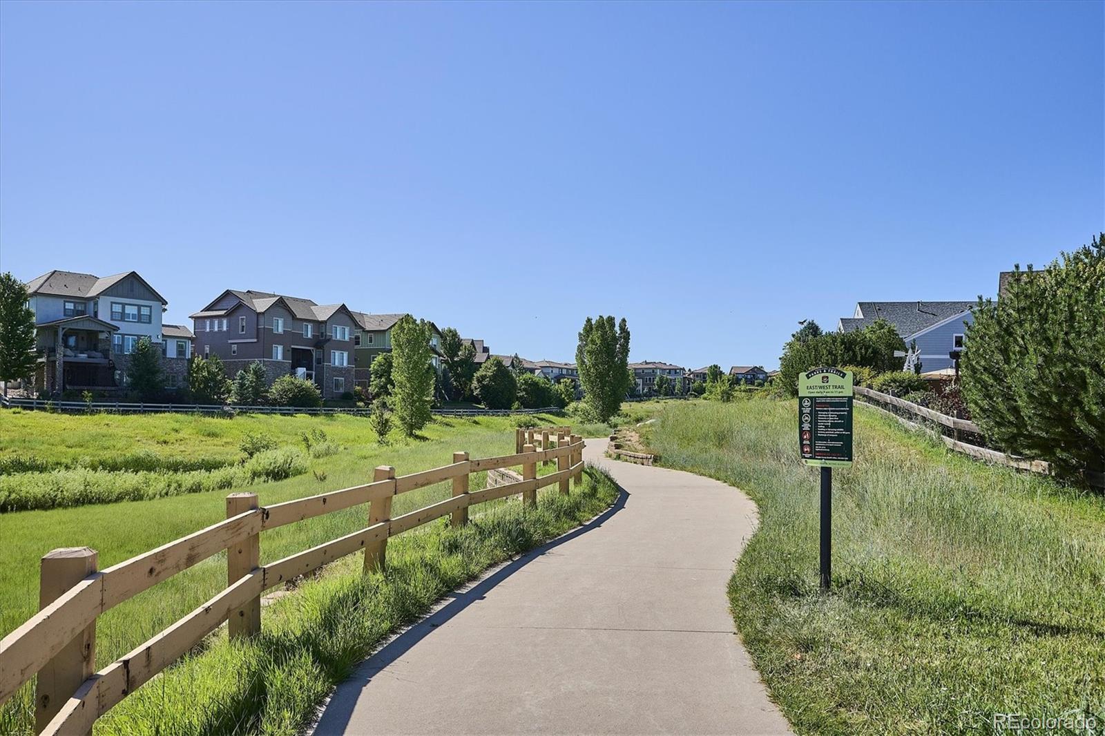 10633 Edgemont Court Highlands Ranch, CO 80129 - Photo 46 of 50