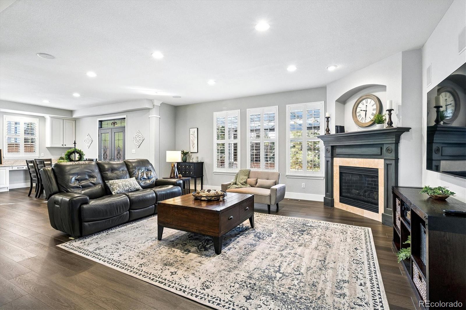 10633 Edgemont Court Highlands Ranch, CO 80129 - Photo 5 of 50