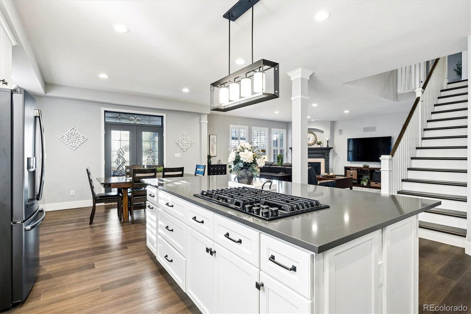 10633 Edgemont Court Highlands Ranch, CO 80129 - Photo 8 of 50