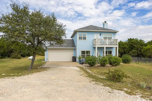 $412,000 | 2035 Lakeside Drive, Bluff Dale, TX 76433