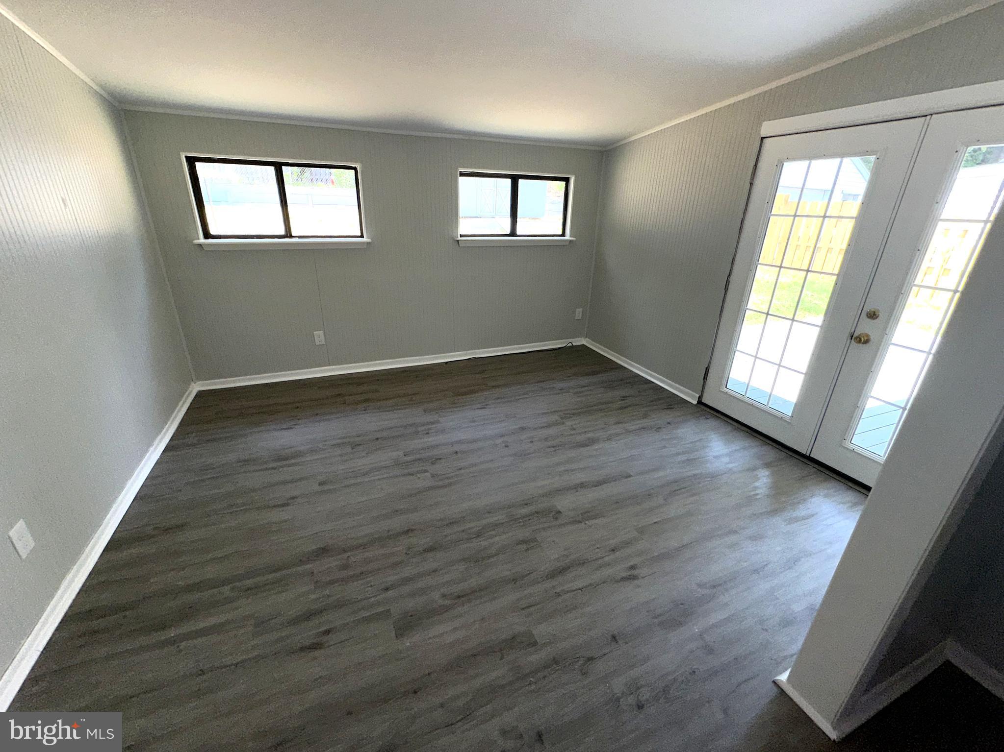 1636 Marlboro Road Edgewater, MD 21037 - Photo 11 of 48