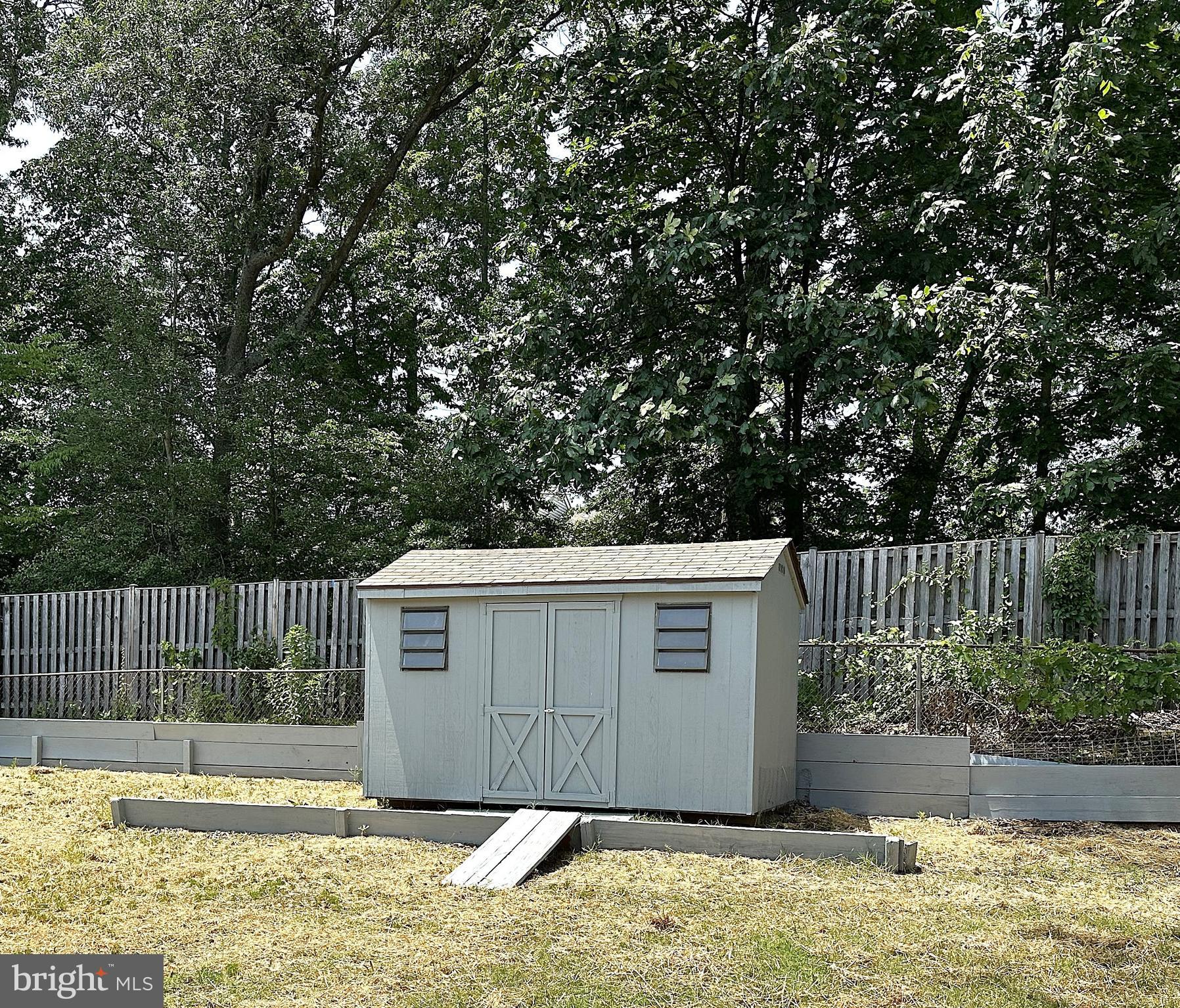 1636 Marlboro Road Edgewater, MD 21037 - Photo 33 of 48