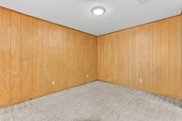 $230,000 | 704 Manson Street, Wolfe City, TX 75496