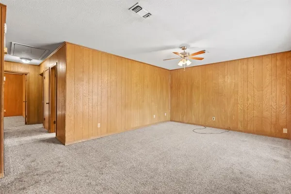 $230,000 | 704 Manson Street, Wolfe City, TX 75496