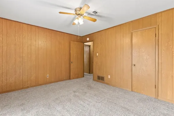 $230,000 | 704 Manson Street, Wolfe City, TX 75496