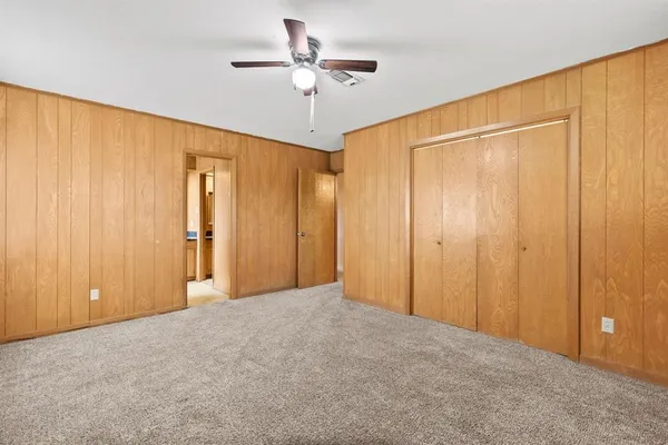 $230,000 | 704 Manson Street, Wolfe City, TX 75496
