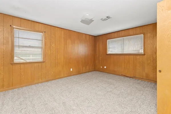 $230,000 | 704 Manson Street, Wolfe City, TX 75496