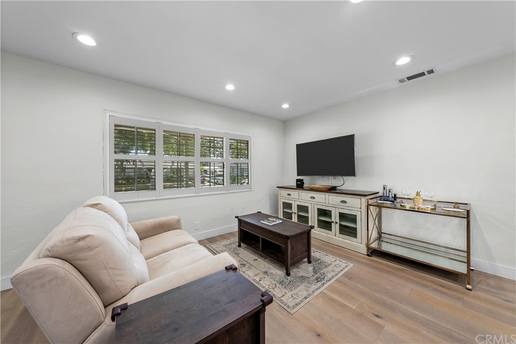 2053 Middlebrook Road Torrance, CA 90501 - Photo 5 of 45