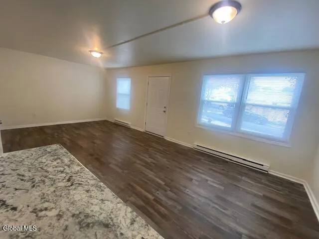 $1,350 | 70 Osborne Street, Albany, NY 12202