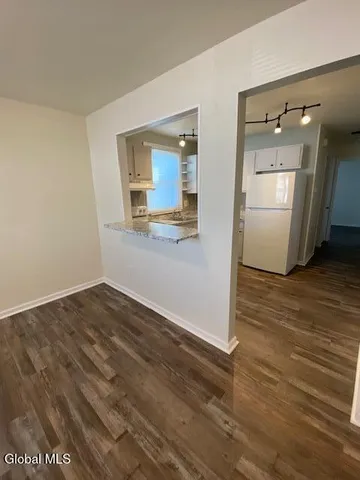 $1,350 | 70 Osborne Street, Albany, NY 12202