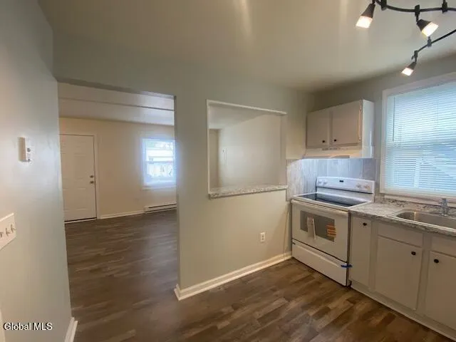 $1,350 | 70 Osborne Street, Albany, NY 12202