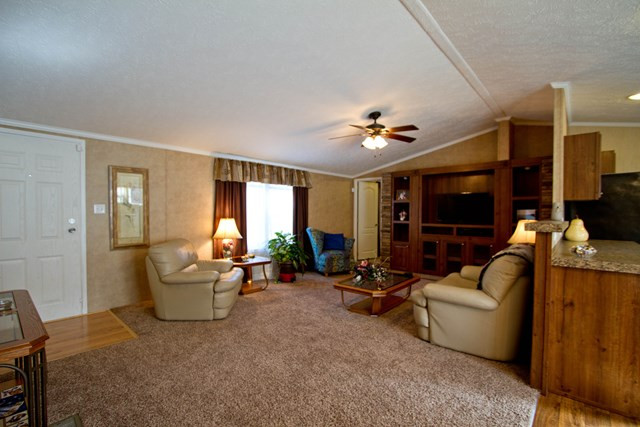 4438 Etterle Road Blythe, GA 30805 - Photo 4 of 22 Family room
