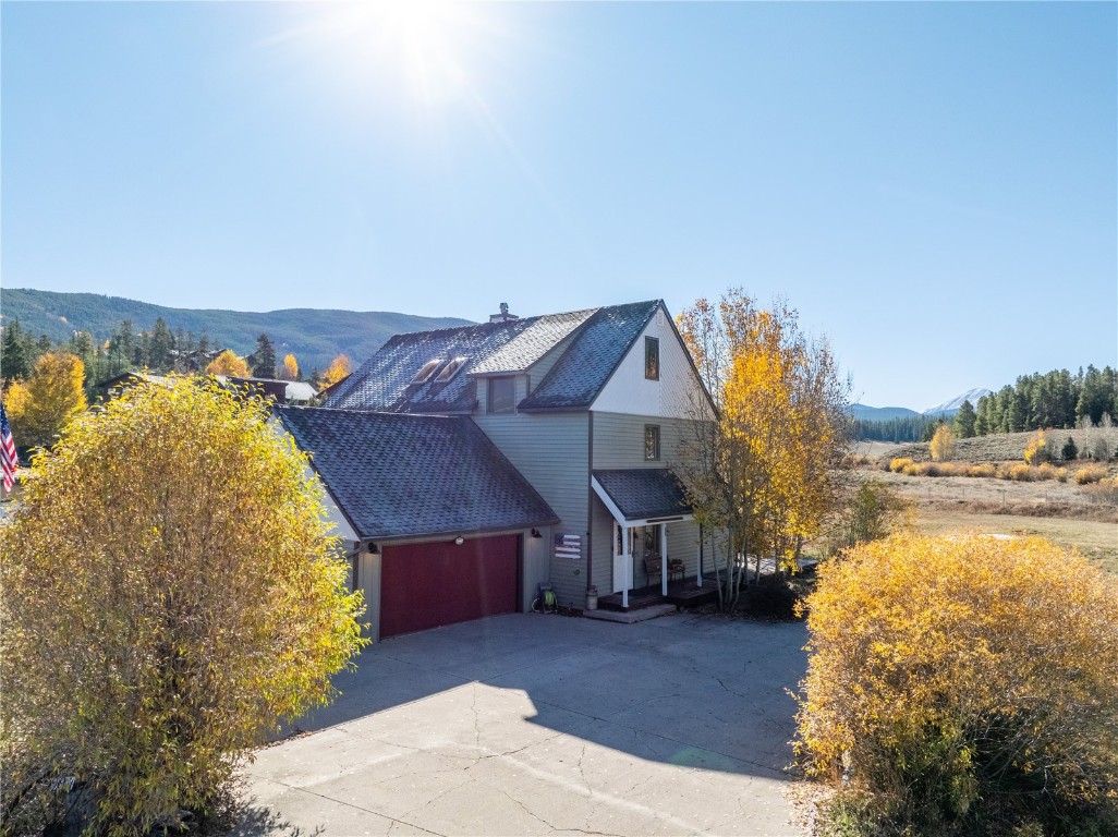 994 Summit Drive Dillon, CO 80435 - Photo 37 of 38 a view of a house with a yard