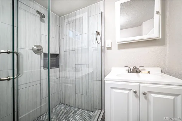 $4,000 | 1245 Dahlia Street, Denver, CO 80220