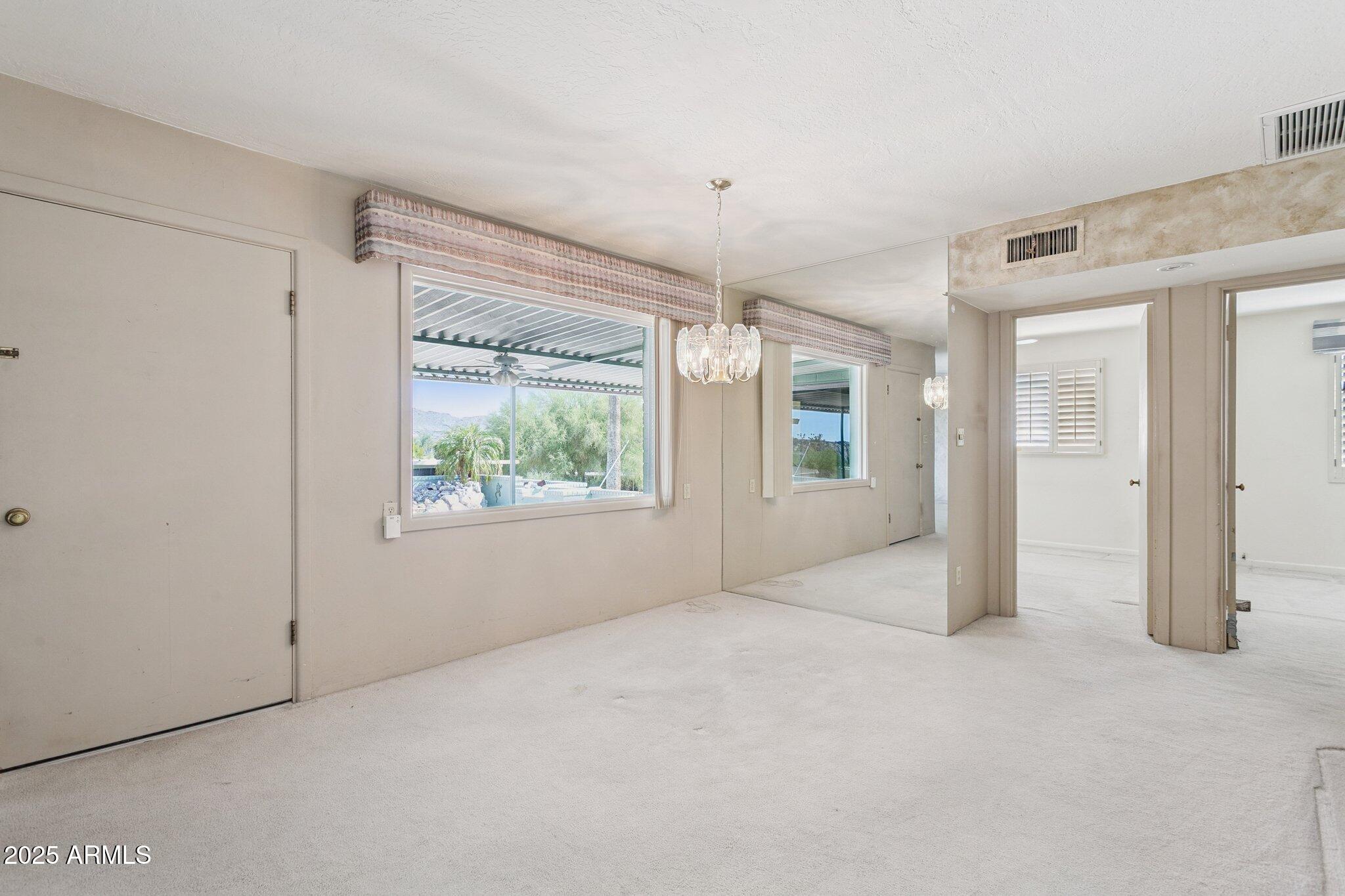 8340 North 16th Street Phoenix, AZ 85020 - Photo 12 of 45 Dining room views to Piestewa peak