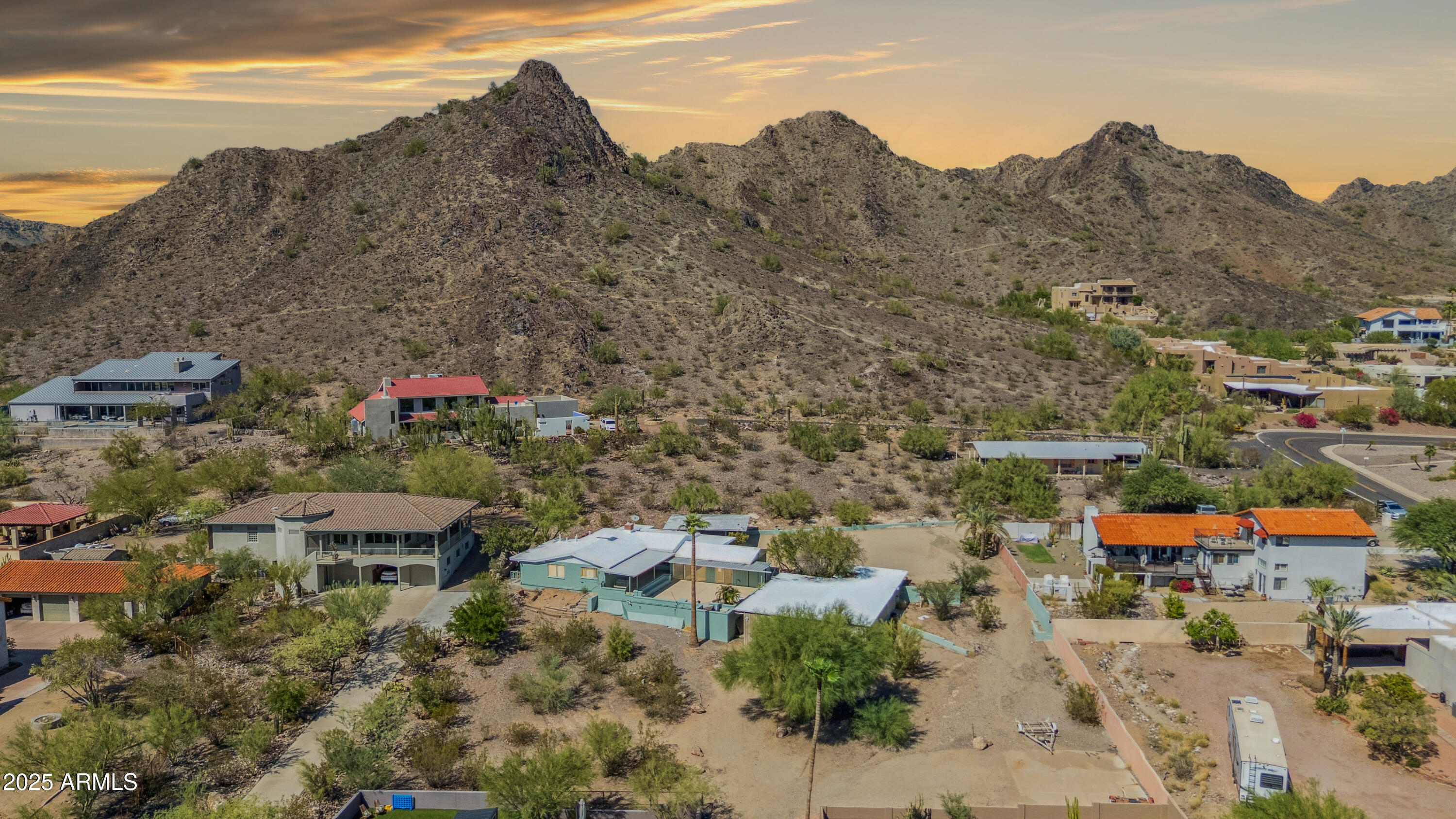 8340 North 16th Street Phoenix, AZ 85020 - Photo 2 of 45 Phoenix preserve