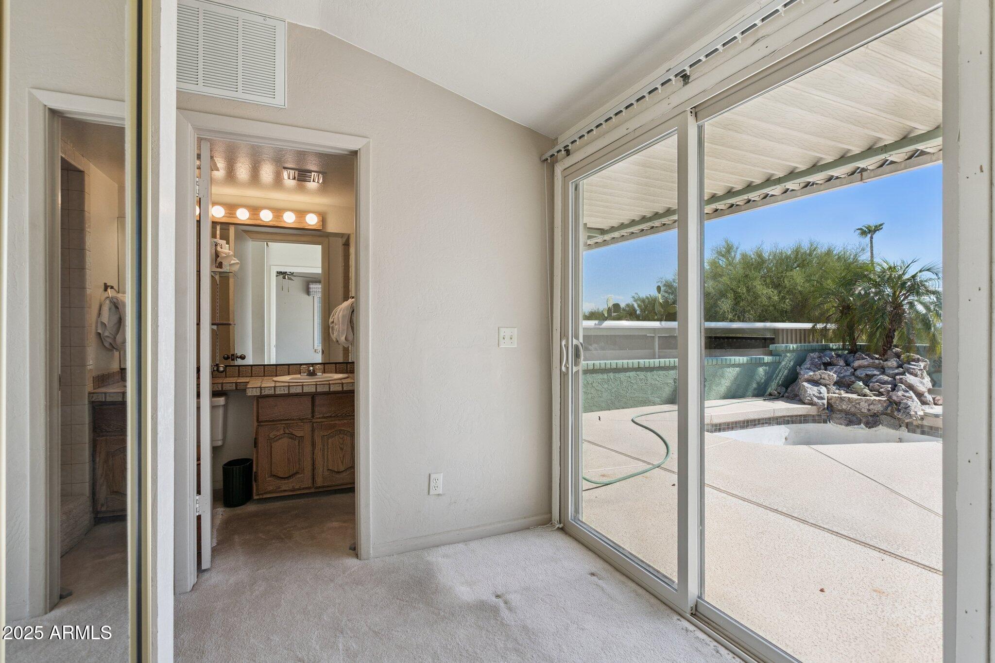 8340 North 16th Street Phoenix, AZ 85020 - Photo 29 of 45 Patio doors off laundry