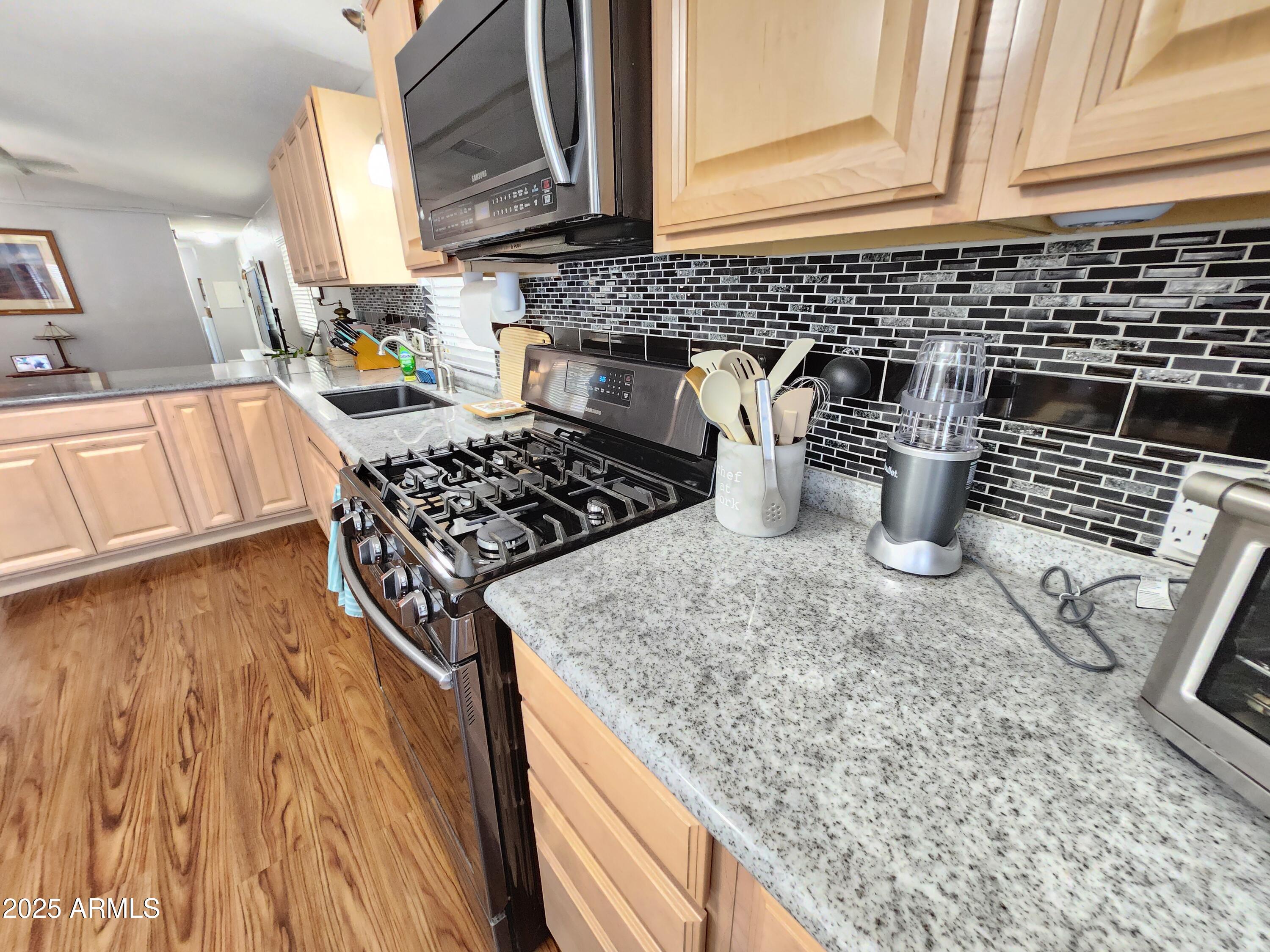 18026 North Cave Creek Road, Unit 16 Phoenix, AZ 85032 - Photo 24 of 36 20250613_152246