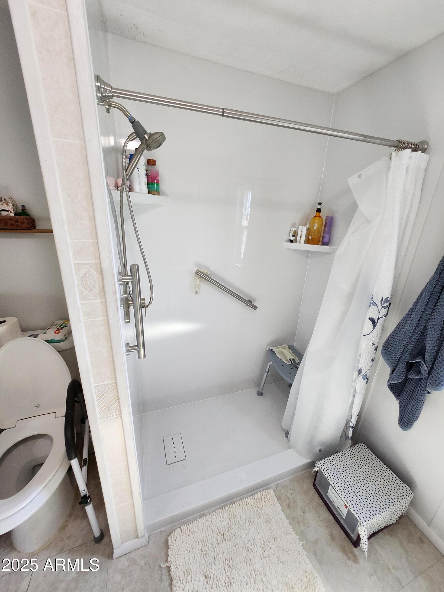 18026 North Cave Creek Road, Unit 16 Phoenix, AZ 85032 - Photo 33 of 36 20250613_152600