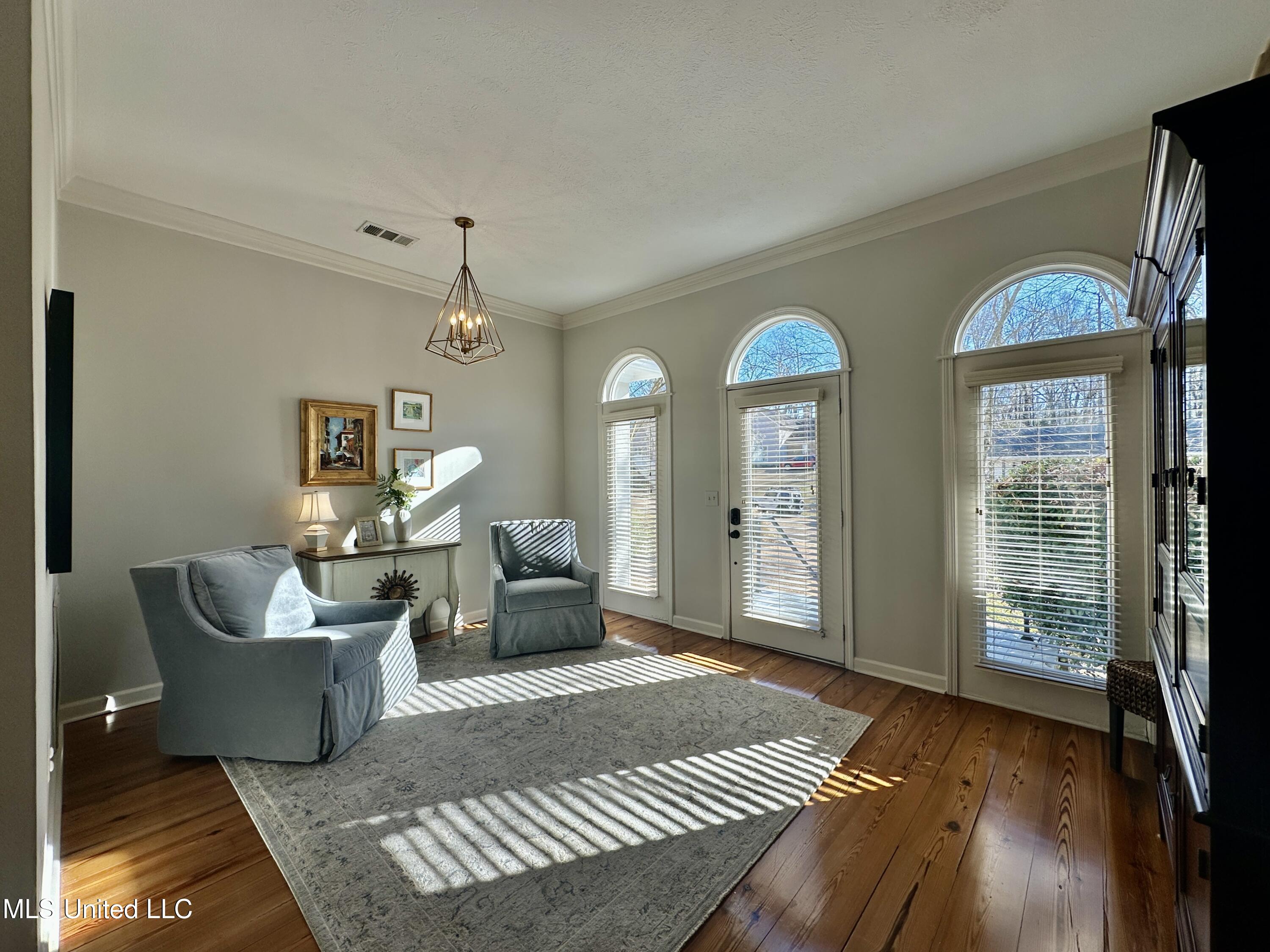 112 Newport Circle Clinton, MS 39056 - Photo 17 of 58 IMG_1911