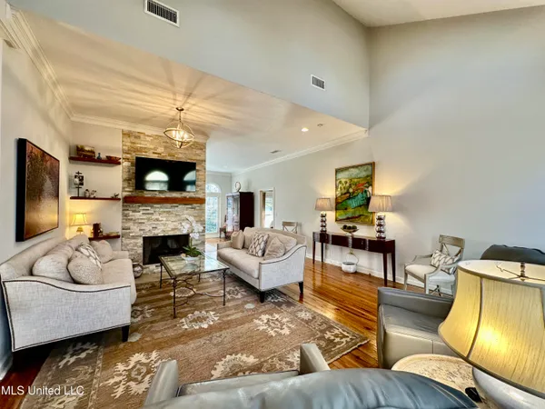 $299,500 | 112 Newport Circle, Clinton, MS 39056