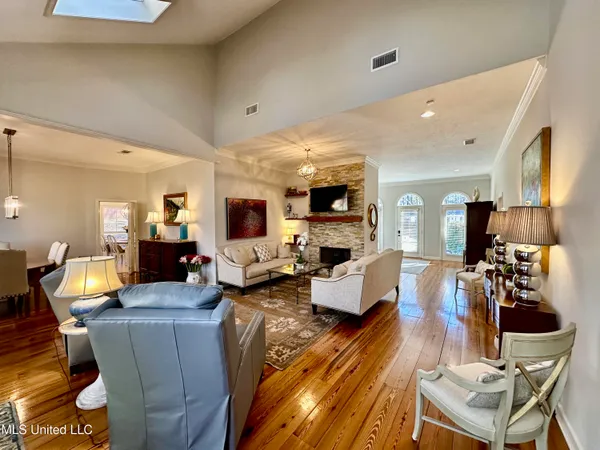 $299,500 | 112 Newport Circle, Clinton, MS 39056