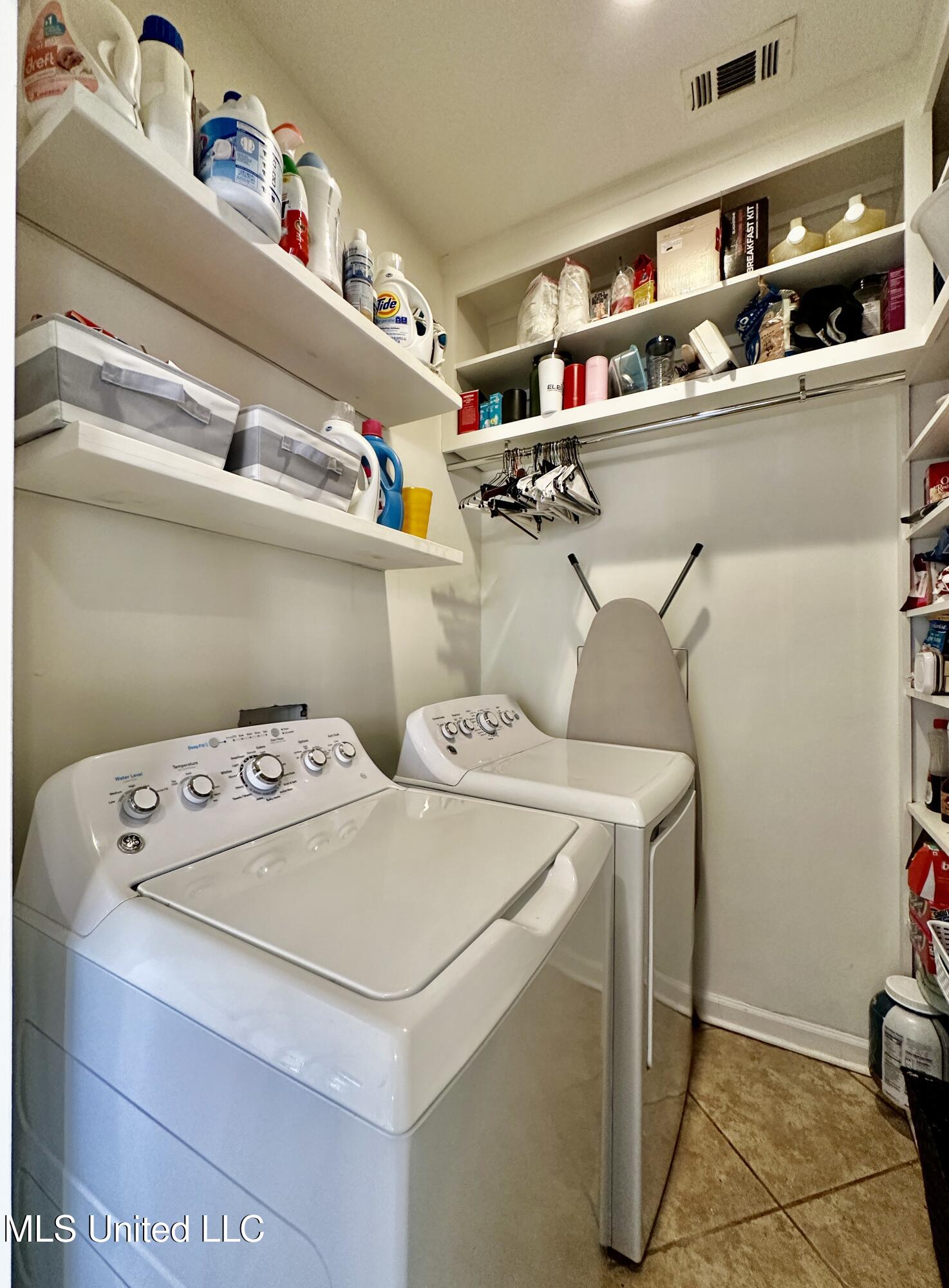 112 Newport Circle Clinton, MS 39056 - Photo 35 of 58 IMG_1939