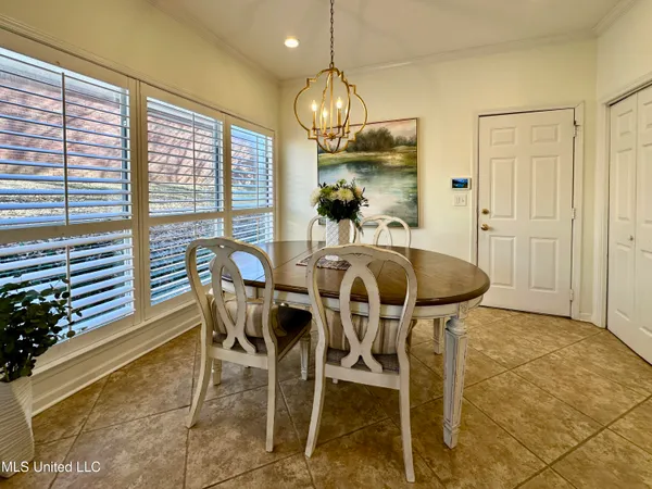 $299,500 | 112 Newport Circle, Clinton, MS 39056