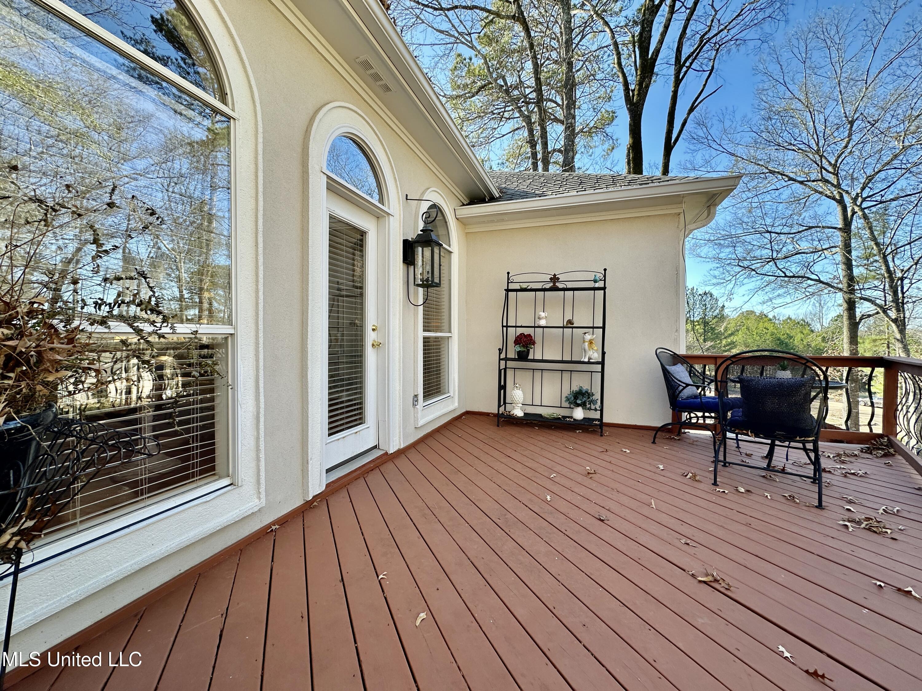 112 Newport Circle Clinton, MS 39056 - Photo 7 of 58 IMG_1969