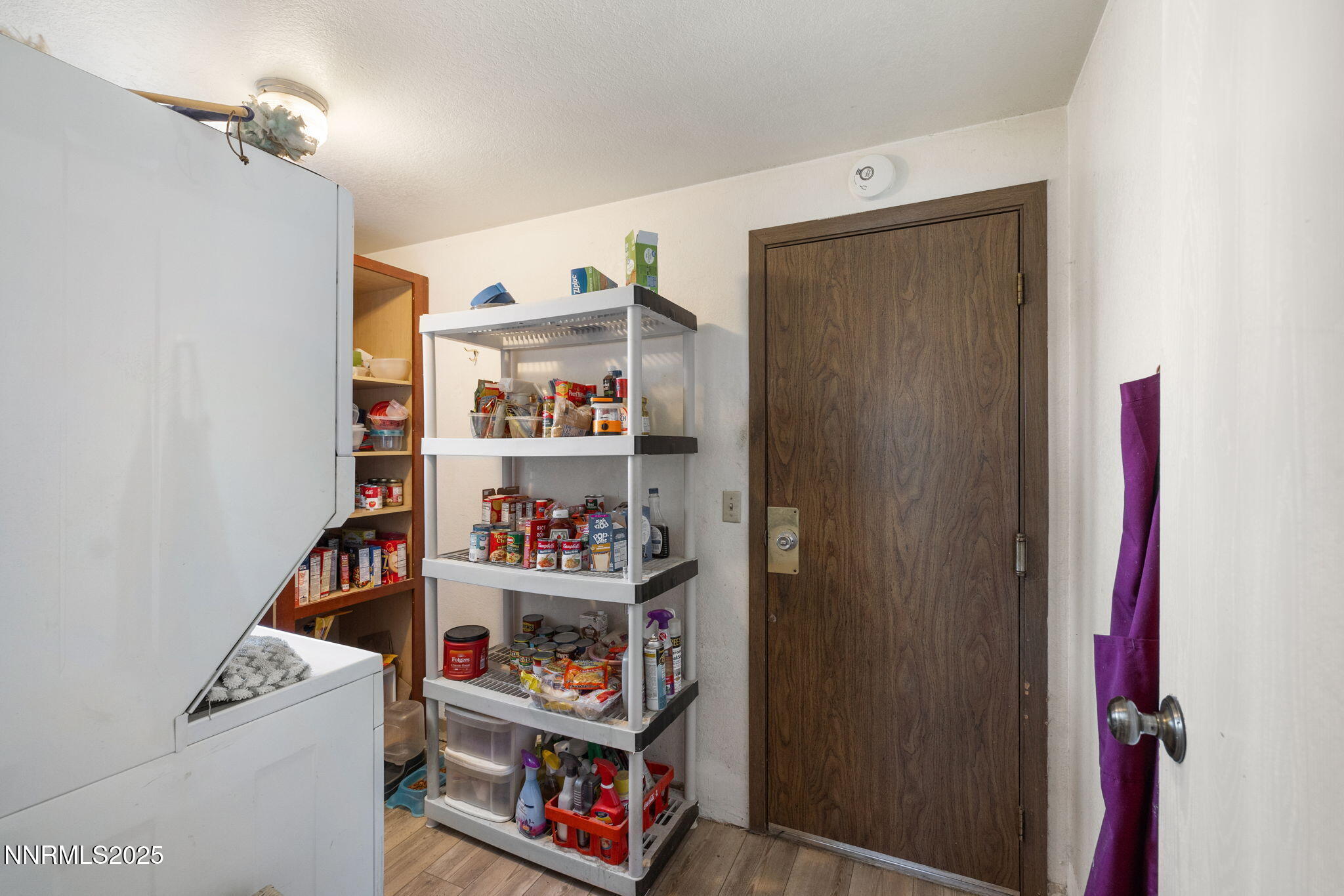 2265 Dakota Way Reno, NV 89506 - Photo 9 of 27 a room with storage and utility room