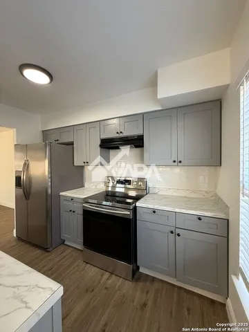 $1,800 | 7923 Langport, San Antonio, TX 78239