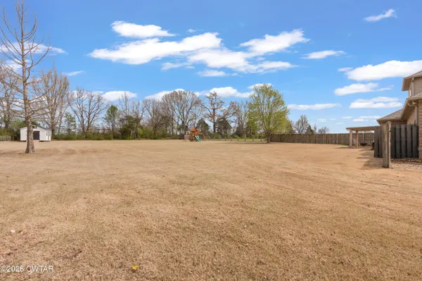 $669,000 | 10 Annie Brooke Cove, Humboldt, TN 38343
