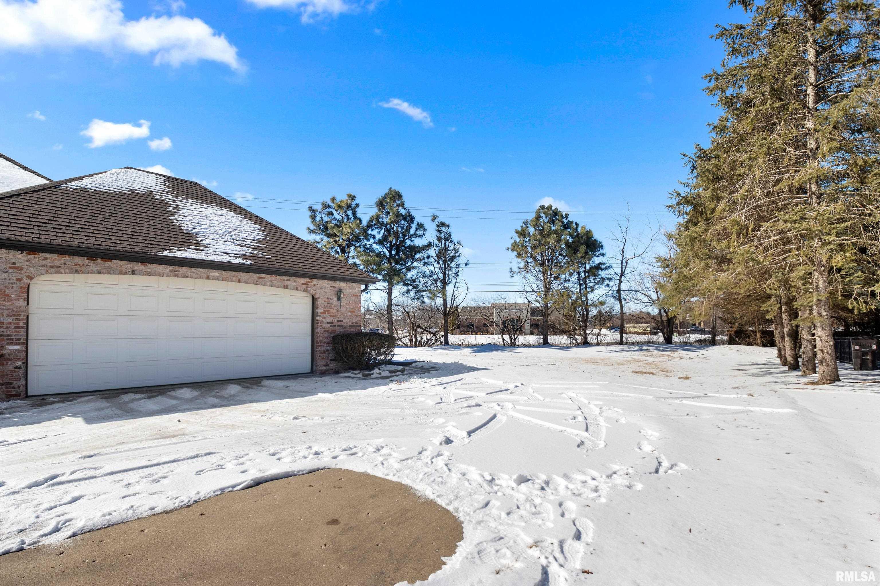 531 West Northgate Road Peoria, IL 61614 - Photo 45 of 48