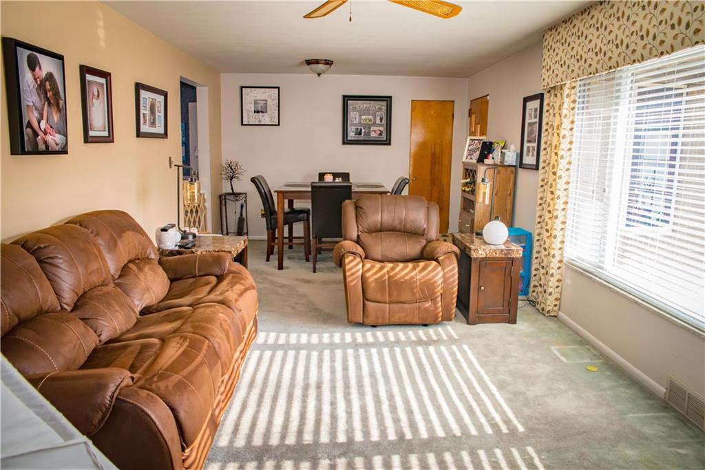 2098 N Road Oakdale, PA 15071 - Photo 4 of 25 Gallery Image 4